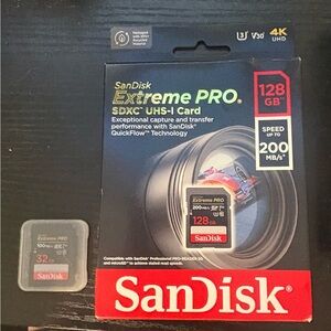 SanDisk 128GB 4K Memory Card + 32GB Memory Card